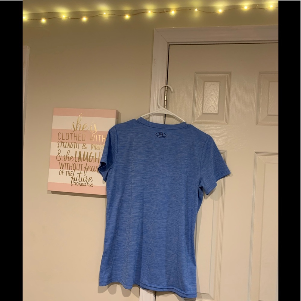 Blue Under Armour T-shirt - Picture 2 of 4